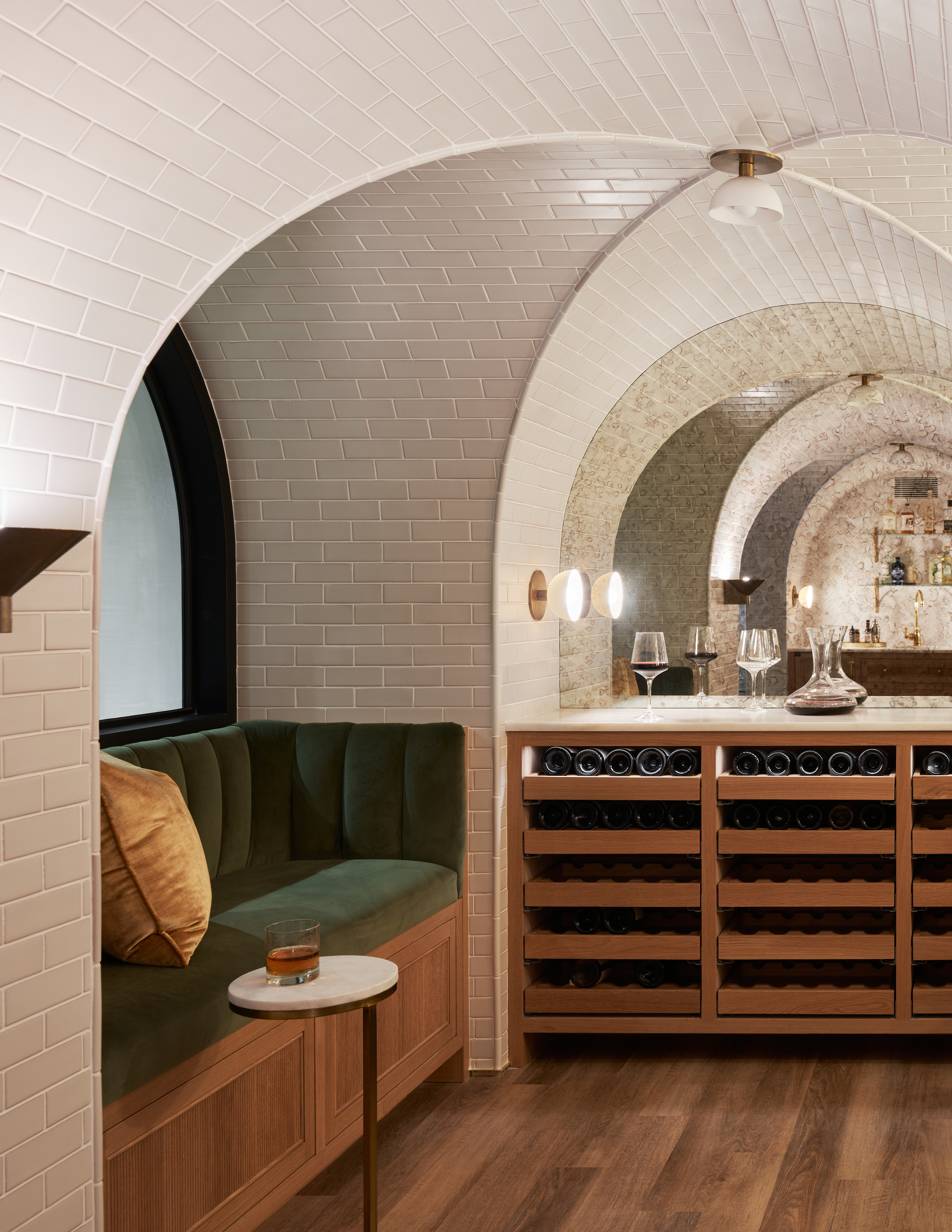 13 BFAF (c) Kevin Scott Harkey House Wine Cellar2047